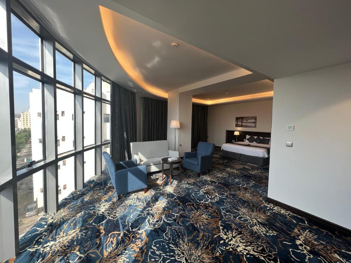 Zaha Taiba Hotel Médine Extérieur photo