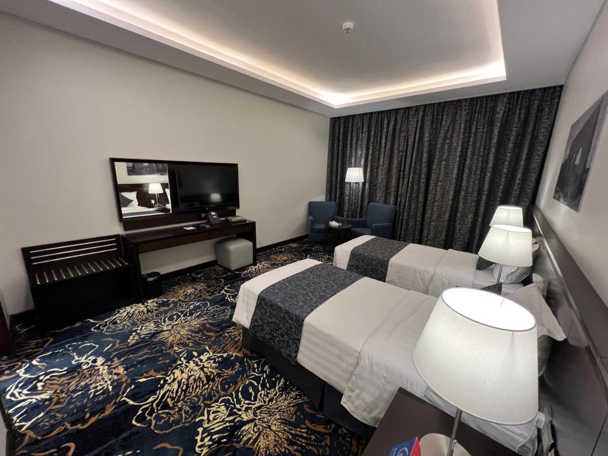 Zaha Taiba Hotel Médine Extérieur photo