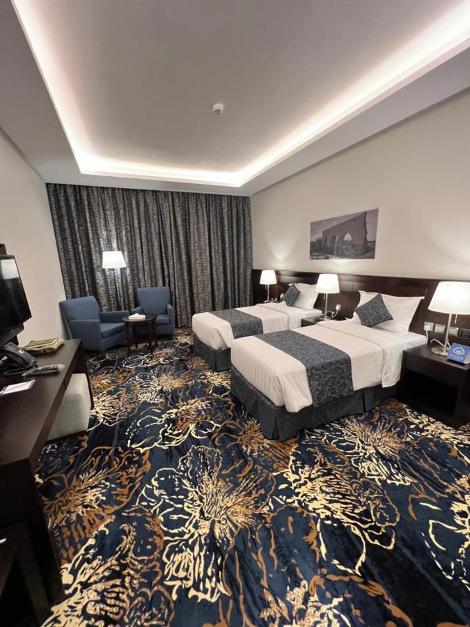 Zaha Taiba Hotel Médine Extérieur photo
