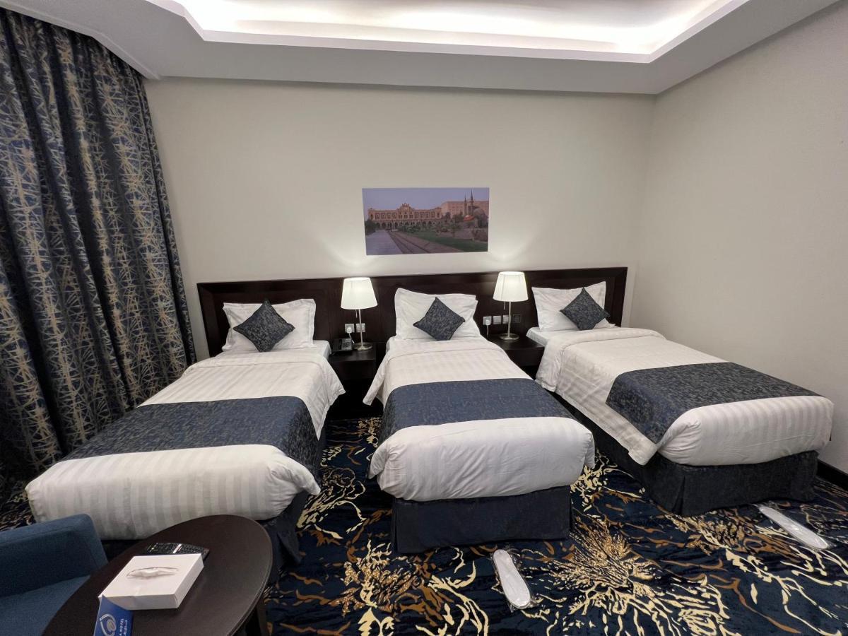 Zaha Taiba Hotel Médine Extérieur photo