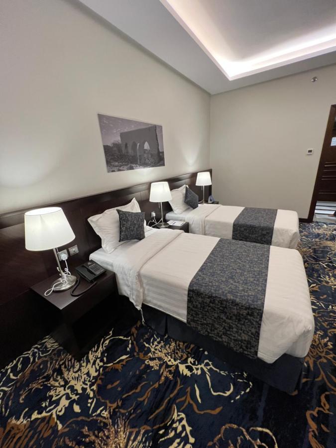 Zaha Taiba Hotel Médine Extérieur photo